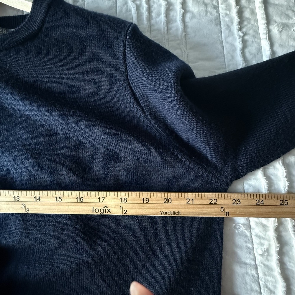 Icebreaker Sweater Men's XL Navy 100% Merino Wool Crew Neck Preppy Ski Luxury - Picture 6 of 9